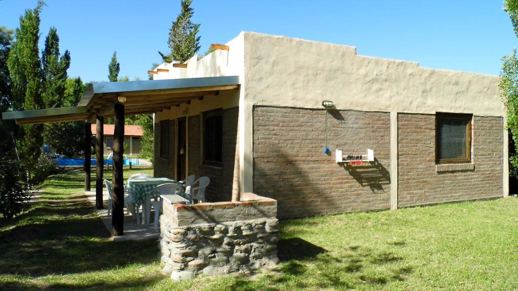 Aike Lodge *